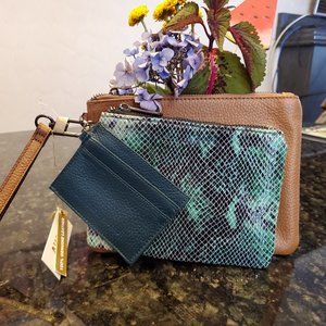 3-Piece Wristlet Travel Set